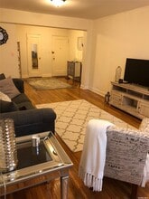 102-36 64th Ave, Unit 1H in Queens, NY - Building Photo - Building Photo