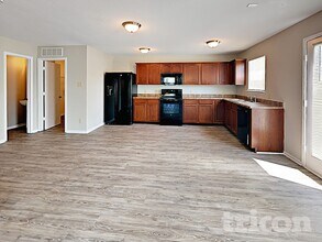 10152 Golden Dr in Noblesville, IN - Building Photo - Building Photo