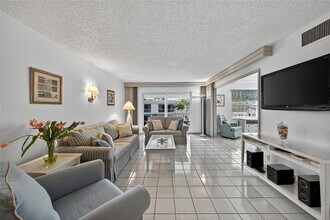 6417 Bay Club Dr in Fort Lauderdale, FL - Building Photo - Building Photo