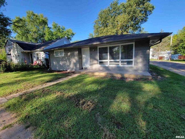 property at 1111 Summer St