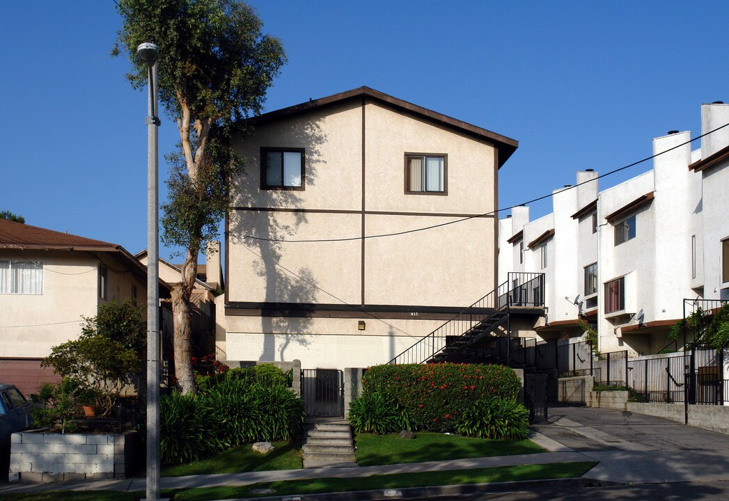 415 N Exton Ave in Inglewood, CA - Foto de edificio