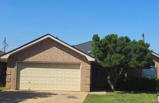 1918 75th St in Lubbock, TX - Building Photo