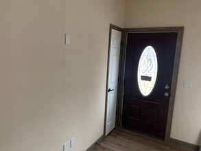 514 Gillham St in Troy, IL - Building Photo - Building Photo