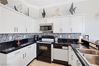 3487 Ocean Bluff Ct in Naples, FL - Building Photo - Building Photo