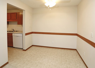 Lake Point South Apartments in Buffalo, MN - Building Photo - Interior Photo