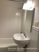 14 Trowbridge St in Cambridge, MA - Foto de edificio - Building Photo