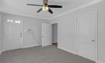 3086 Spottswood Ave in Memphis, TN - Building Photo - Building Photo