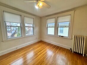 35 Flett Rd in Belmont, MA - Building Photo - Building Photo