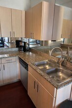 1642 7th Ave, Unit 119 in San Diego, CA - Foto de edificio - Building Photo