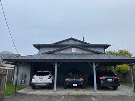 236 2nd Ave, Unit 224 in Rio Dell, CA - Building Photo