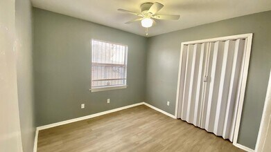 3417 E 16th St in Lubbock, TX - Building Photo - Building Photo