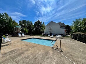 6608 Rosemont Ln in Mason, OH - Building Photo - Building Photo