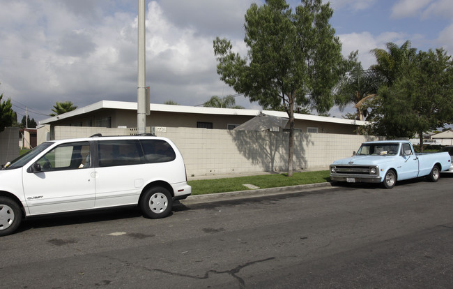 7731 Jackson Way in Buena Park, CA - Building Photo - Building Photo