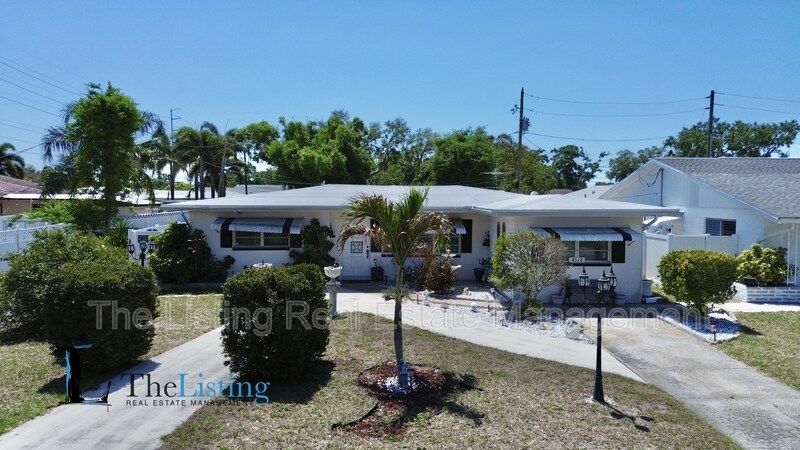 4518 15th Ave N in St. Petersburg, FL - Building Photo