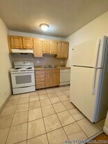 84 Gardner St, Unit 14 in Boston, MA - Building Photo