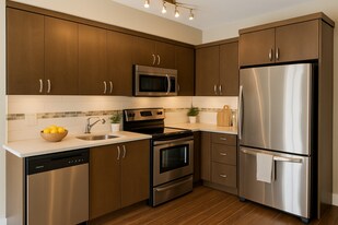 838 Royal Av in New Westminster, BC - Building Photo