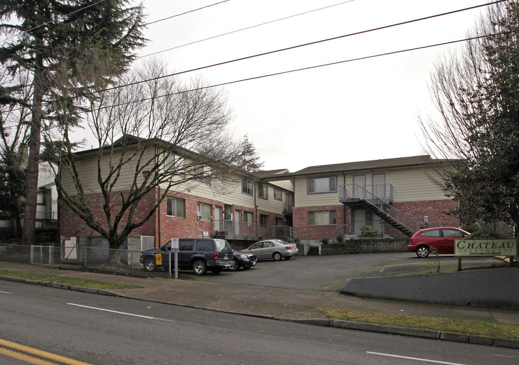 Chateau Apartments in Portland, OR - Foto de edificio