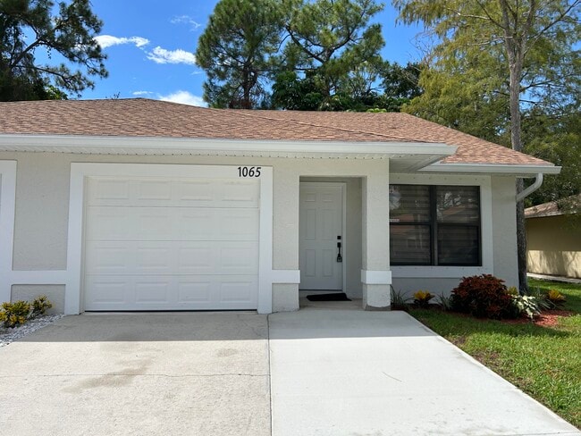 1065 Mulberry Pl