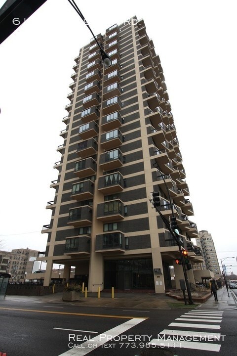 6166 N Sheridan Rd-Unit -#4L, Unit 4L in Chicago, IL - Building Photo