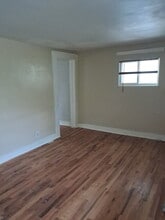 4908 Eau Claire St in Columbia, SC - Building Photo - Building Photo