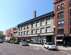 1210-1214 Howard St in Omaha, NE - Building Photo - Building Photo