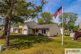 149 Zwolak Ct in South Plainfield, NJ - Building Photo - Building Photo