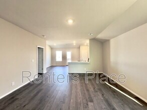 1008 W Lawton Rd in Claremore, OK - Building Photo - Building Photo