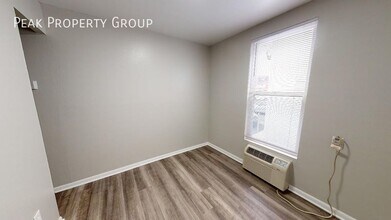 76 W 8th Ave, Unit B2 in Columbus, OH - Building Photo - Building Photo