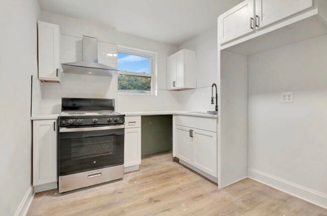 property at 7211 Maryland Ave
