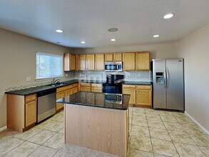5384 S Tibet St in Aurora, CO - Building Photo - Building Photo