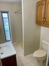 1128 Clayton Dr in Murray, KY - Building Photo - Building Photo