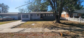 600 E 17th Ave in Pampa, TX - Building Photo