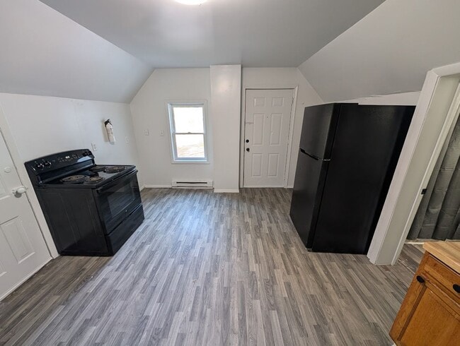 516 10th St in Elkhart, IN - Building Photo - Building Photo