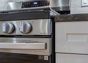 2100 Greenwood St in Evanston, IL - Foto de edificio - Building Photo