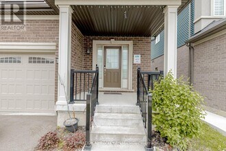 171 Bilanski Farm Rd in Brantford, ON - Building Photo - Building Photo