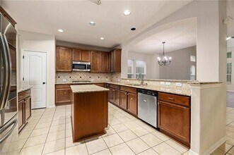11927 Henderson Dr in Frisco, TX - Building Photo - Building Photo