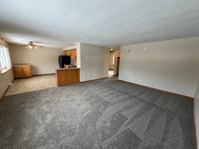 Fairway Apartments in Tonawanda, NY - Foto de edificio - Building Photo