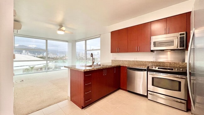 property at 909 Kapiolani Blvd