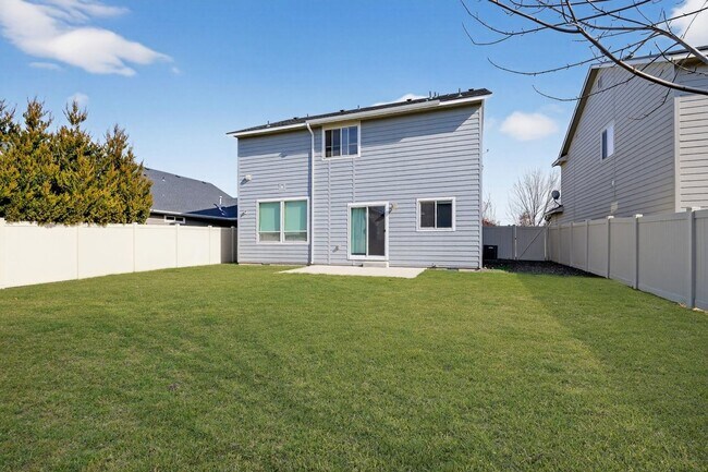 4127 S Murlo Ave in Meridian, ID - Foto de edificio - Building Photo