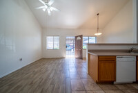 Bella Rosa Luxury Apartments in Mesa, AZ - Building Photo - Building Photo