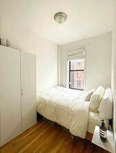 166 Suffolk St, Unit 2D in New York, NY - Building Photo - Building Photo
