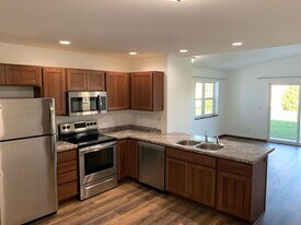 7112 Brehm St in Weston, WI - Building Photo