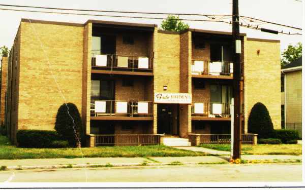 Posalee Apartments in Quincy, MA - Building Photo - Building Photo