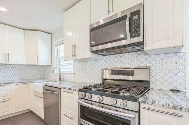 2502 Joiner Ct in Decatur, GA - Building Photo - Building Photo