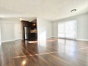 1026 N Hudson Ave in Los Angeles, CA - Building Photo - Building Photo
