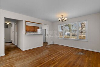 10218 Unicorn Dr in St. Louis, MO - Building Photo - Building Photo