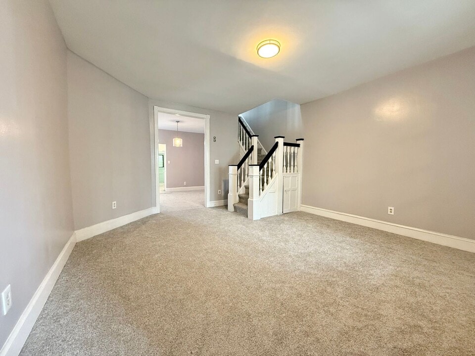 6120 Sansom St in Philadelphia, PA - Building Photo