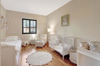 100 Andalusia Ave in Coral Gables, FL - Building Photo - Building Photo