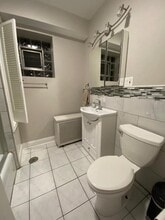 1263 W Thorndale Ave, Unit 1 Floor in Chicago, IL - Foto de edificio - Building Photo