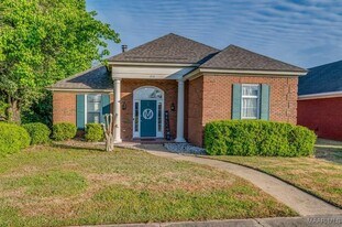 2112 Parkview Dr S in Montgomery, AL - Building Photo